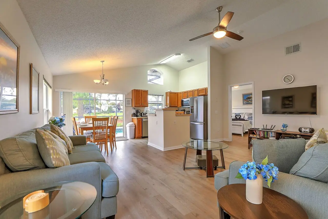 Fairway Oasis property photo 2